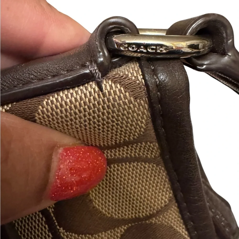 Coach Signature Canvas File Crossbody w Dust Bag - Picture 12 of 16